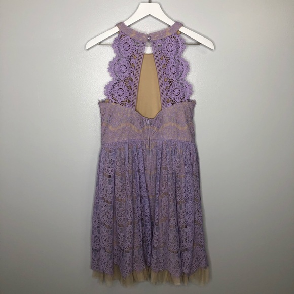 Francesca's Collections Dresses & Skirts - Francesca’s Lilac Lace Mini Dress